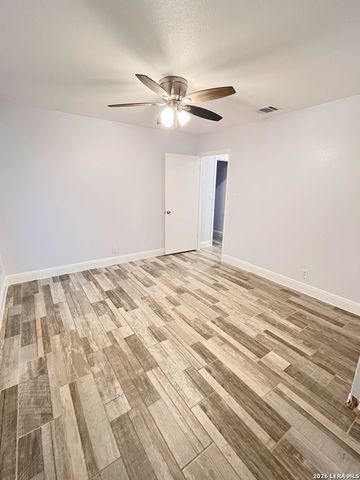 12335 Shepherd, Atascosa, TX 78002