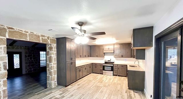 12335 Shepherd, Atascosa, TX 78002