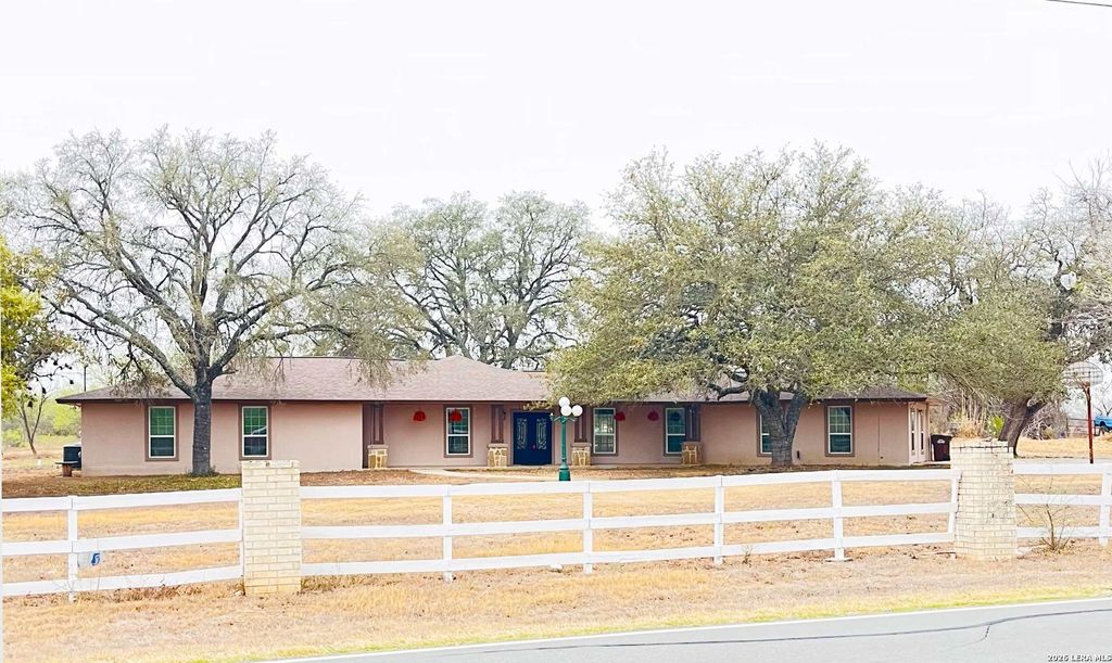 12335 Shepherd, Atascosa, TX 78002