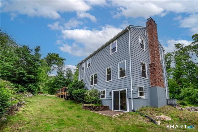 8 White Pine Drive, Brookfield, CT 06804