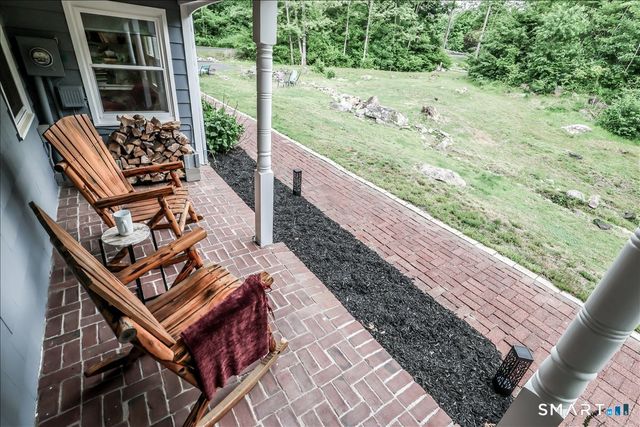 8 White Pine Drive, Brookfield, CT 06804