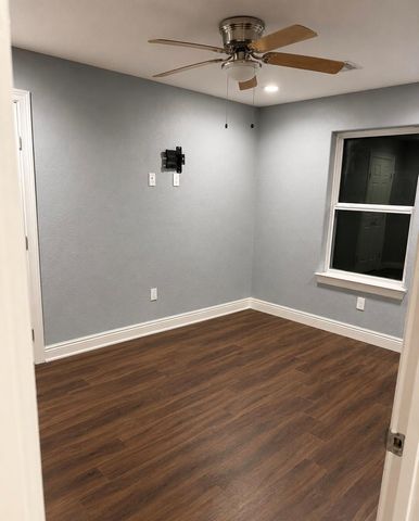 107 N 3rd Street, South Houston, TX 77587
