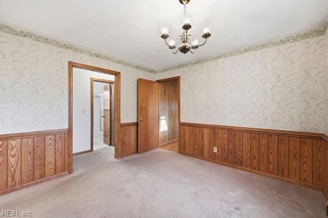 332 Lenore TRL, Chesapeake, VA 23320