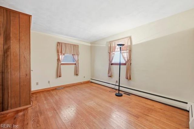 332 Lenore TRL, Chesapeake, VA 23320