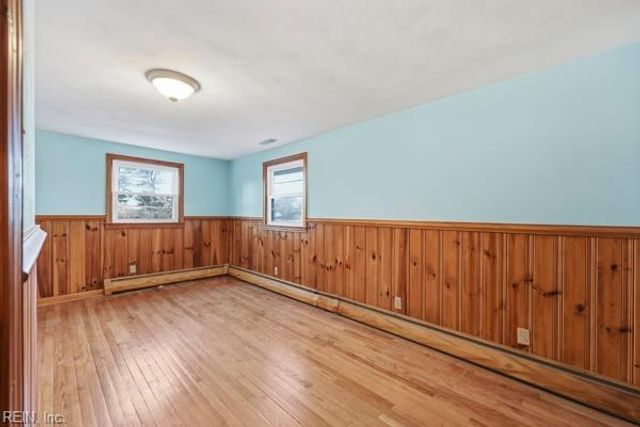 332 Lenore TRL, Chesapeake, VA 23320