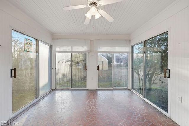 332 Lenore TRL, Chesapeake, VA 23320