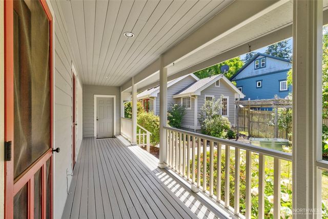 1757 Maple Street, Port Townsend, WA 98368