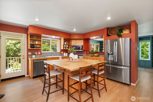 1757 Maple Street, Port Townsend, WA 98368