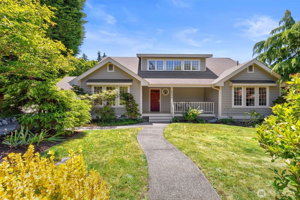 1757 Maple Street, Port Townsend, WA 98368