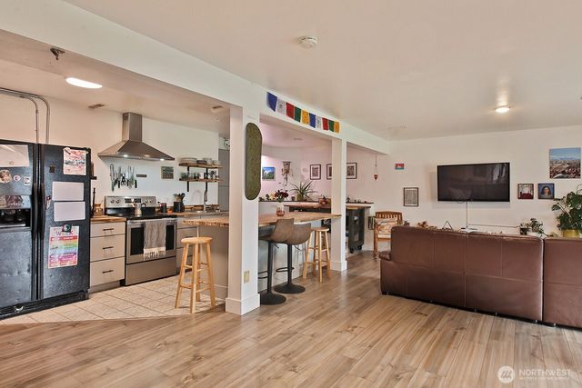 5663 Lenz Place, Langley, WA 98260