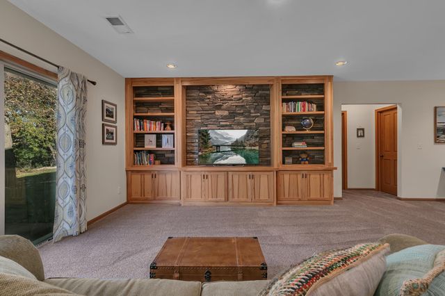 3615 Southridge Court, Saint Cloud, MN 56301