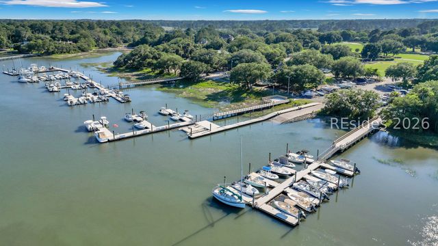 114 Toppin Dr, Hilton Head Island, SC 29926