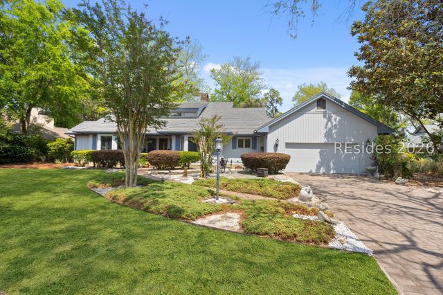 114 Toppin Dr, Hilton Head Island, SC 29926