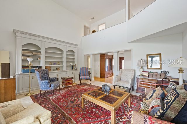 114 Toppin Dr, Hilton Head Island, SC 29926