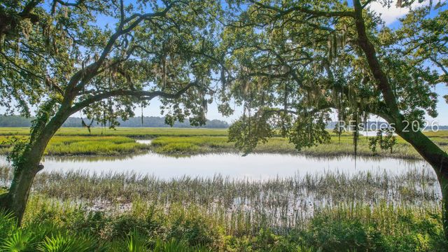 114 Toppin Dr, Hilton Head Island, SC 29926