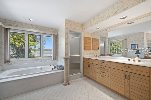 114 Toppin Dr, Hilton Head Island, SC 29926