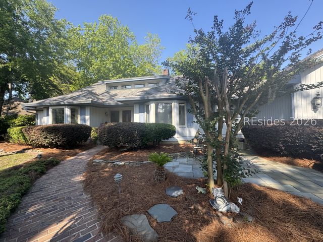 114 Toppin Dr, Hilton Head Island, SC 29926