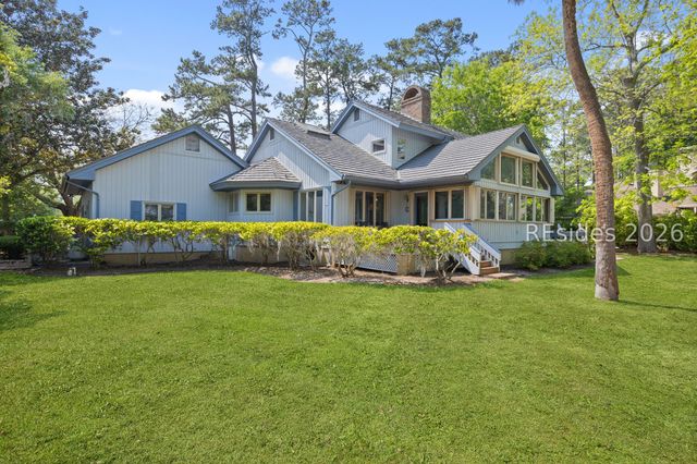 114 Toppin Dr, Hilton Head Island, SC 29926