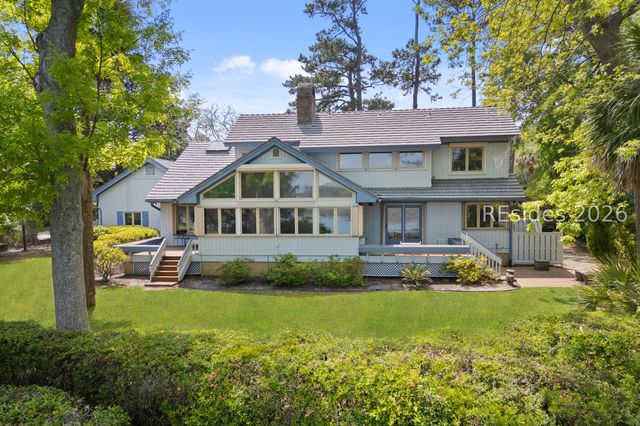 114 Toppin Dr, Hilton Head Island, SC 29926