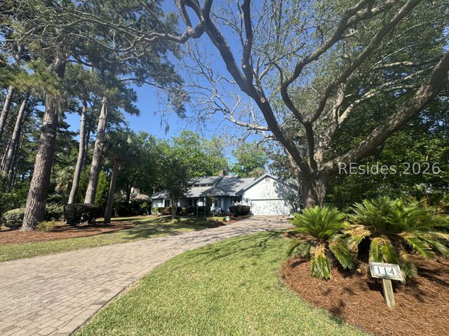 114 Toppin Dr, Hilton Head Island, SC 29926
