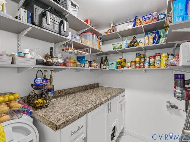 10425 Chesdin Ridge Dr, South Chesterfield, VA 23803