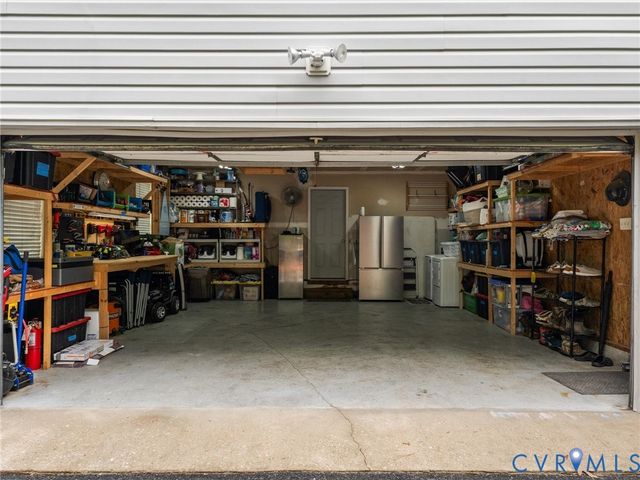 10425 Chesdin Ridge Dr, South Chesterfield, VA 23803