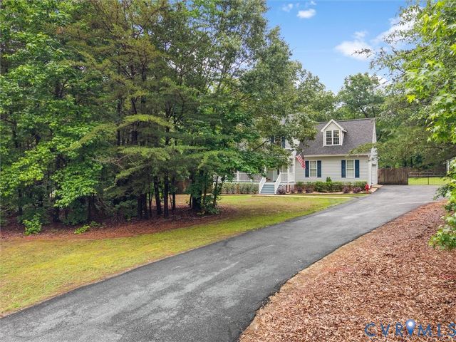 10425 Chesdin Ridge Dr, South Chesterfield, VA 23803