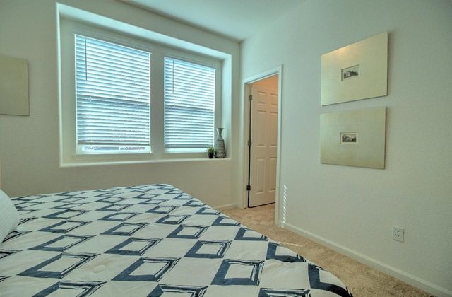 469 Central Pacific St, Lathrop, CA 95330