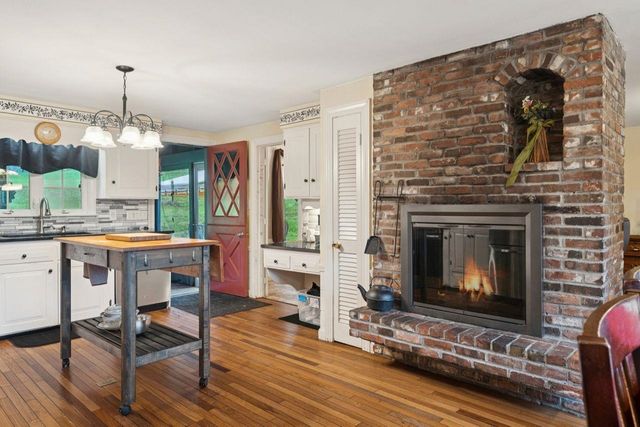 39 Briar Hill Road, Bristol, NH 03222