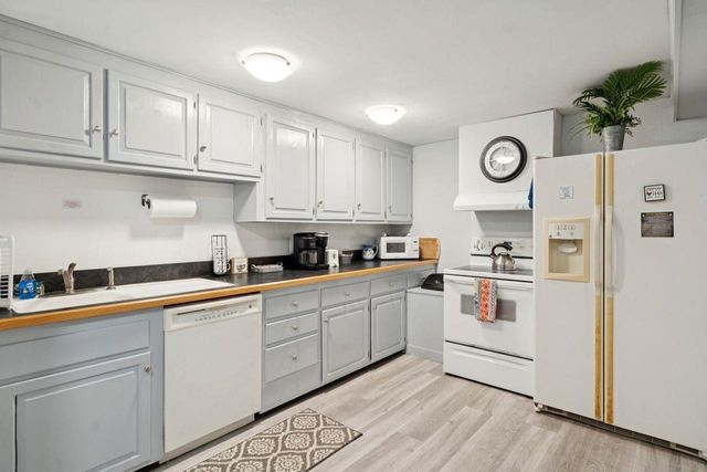 39 Briar Hill Road, Bristol, NH 03222