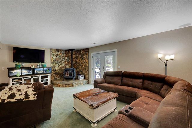 10500 Devonshire Cir, Penn Valley, CA 95946