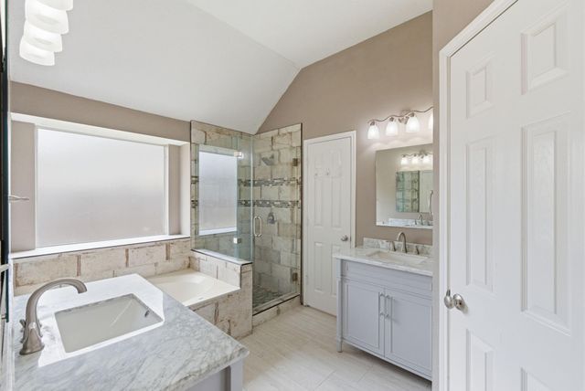 1807 Heather Cove Court, Houston, TX 77062