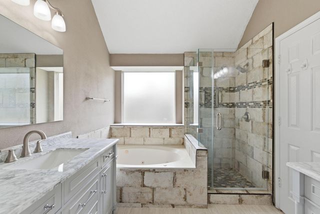 1807 Heather Cove Court, Houston, TX 77062