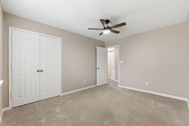 1807 Heather Cove Court, Houston, TX 77062