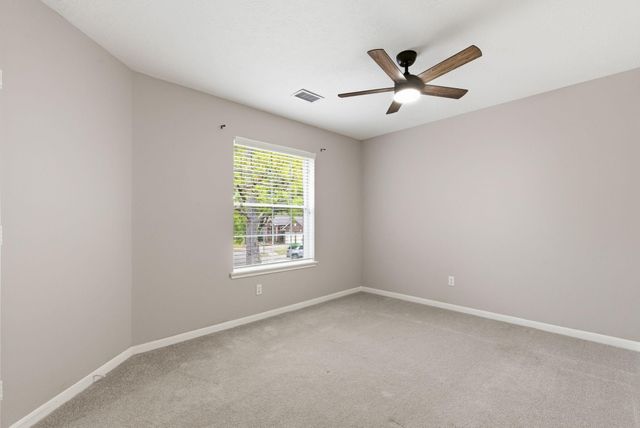 1807 Heather Cove Court, Houston, TX 77062