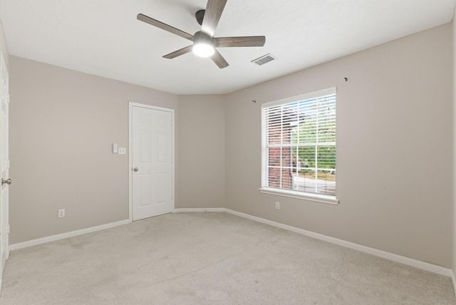 1807 Heather Cove Court, Houston, TX 77062