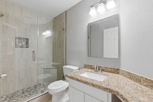 1807 Heather Cove Court, Houston, TX 77062