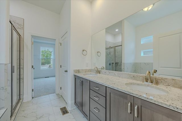 198 FUJI APPLE LANE, Murfreesboro, TN 37128