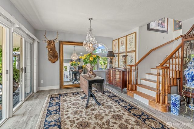 10 E Sunny Sands Road, Cathlamet, WA 98612