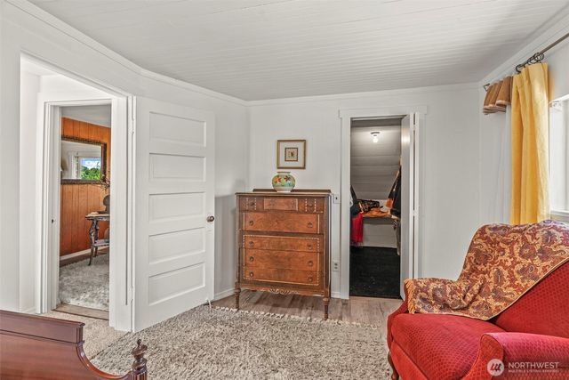 10 E Sunny Sands Road, Cathlamet, WA 98612