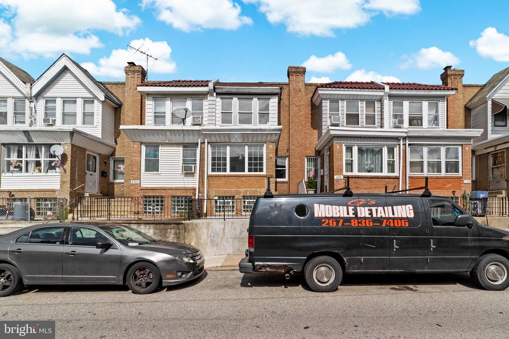 4745 LORING ST, Philadelphia, PA 19136