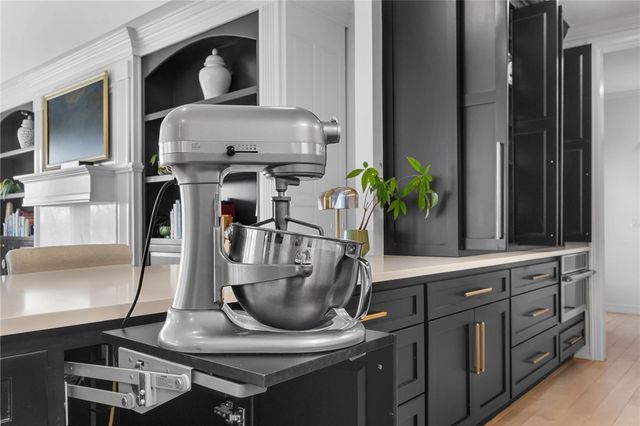 218 Ridgefield, Bentonville, AR 72712