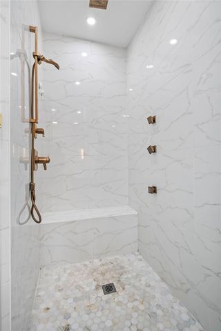 218 Ridgefield, Bentonville, AR 72712