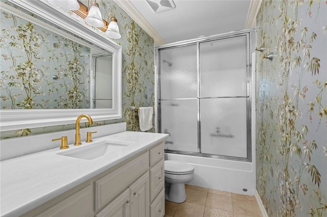 218 Ridgefield, Bentonville, AR 72712