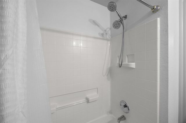 8710 Davis Oaks TRL, Austin, TX 78748