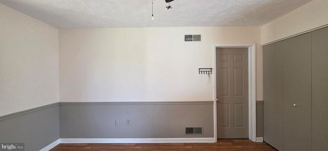 20 LAKEVIEW CIR, Louisa, VA 23093