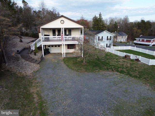 20 LAKEVIEW CIR, Louisa, VA 23093