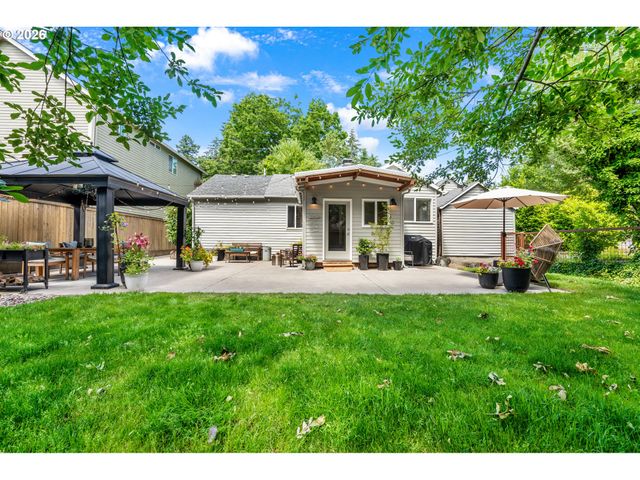 11410 Sw 47TH Ave, Portland, OR 97219