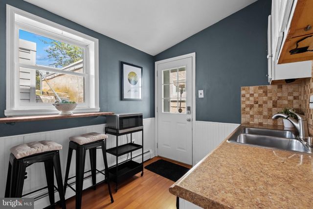 348 DELMAR ST, Philadelphia, PA 19128