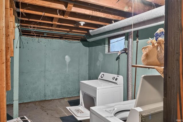 1147 Alpine Drive, South Bend, IN 46614